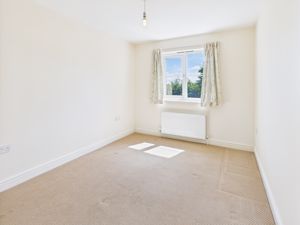 Bedroom- click for photo gallery